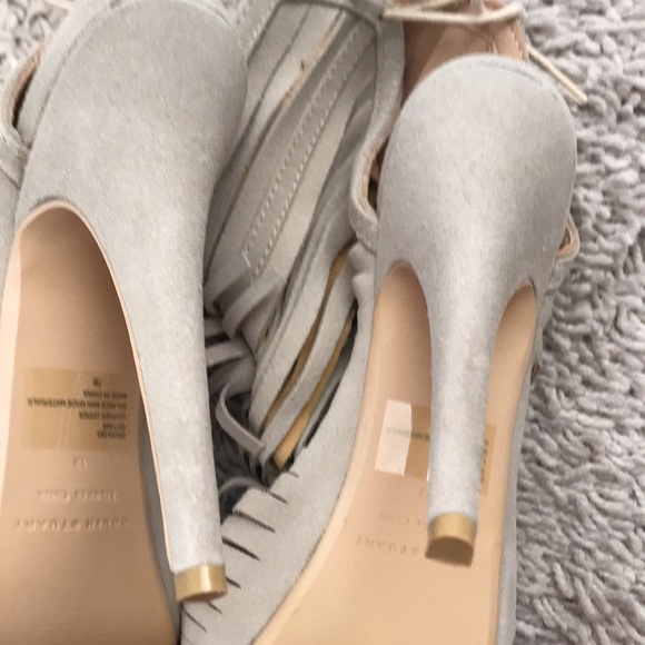 Lights taupe leather fringe booties with peep toe - Picture 7 of 9